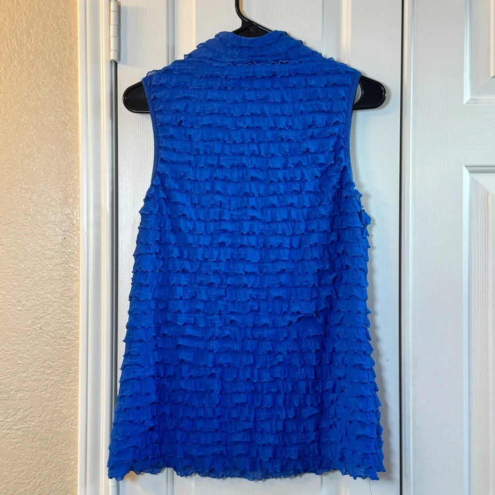 New Directin Royal Blue Girly Ruffle Sleeveless Mid Neck Dressy Top Size Large - Picture 4 of 4